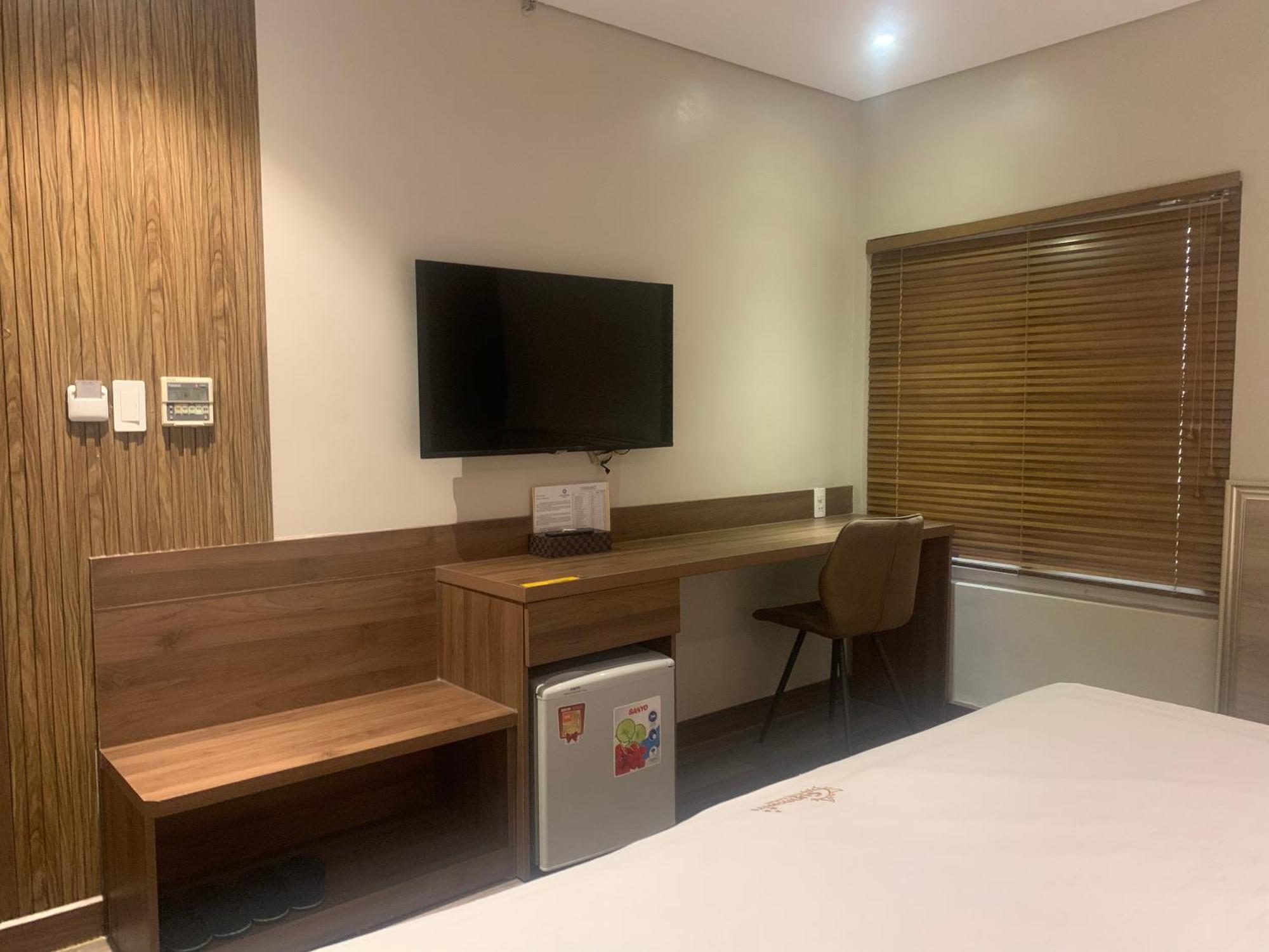 Sunflower Luxury Hotel Хошимин Экстерьер фото
